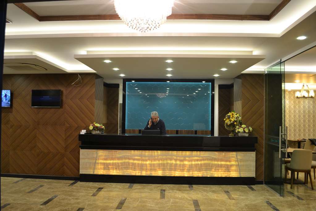 Goeruekle Gueler Park Hotel Interior foto